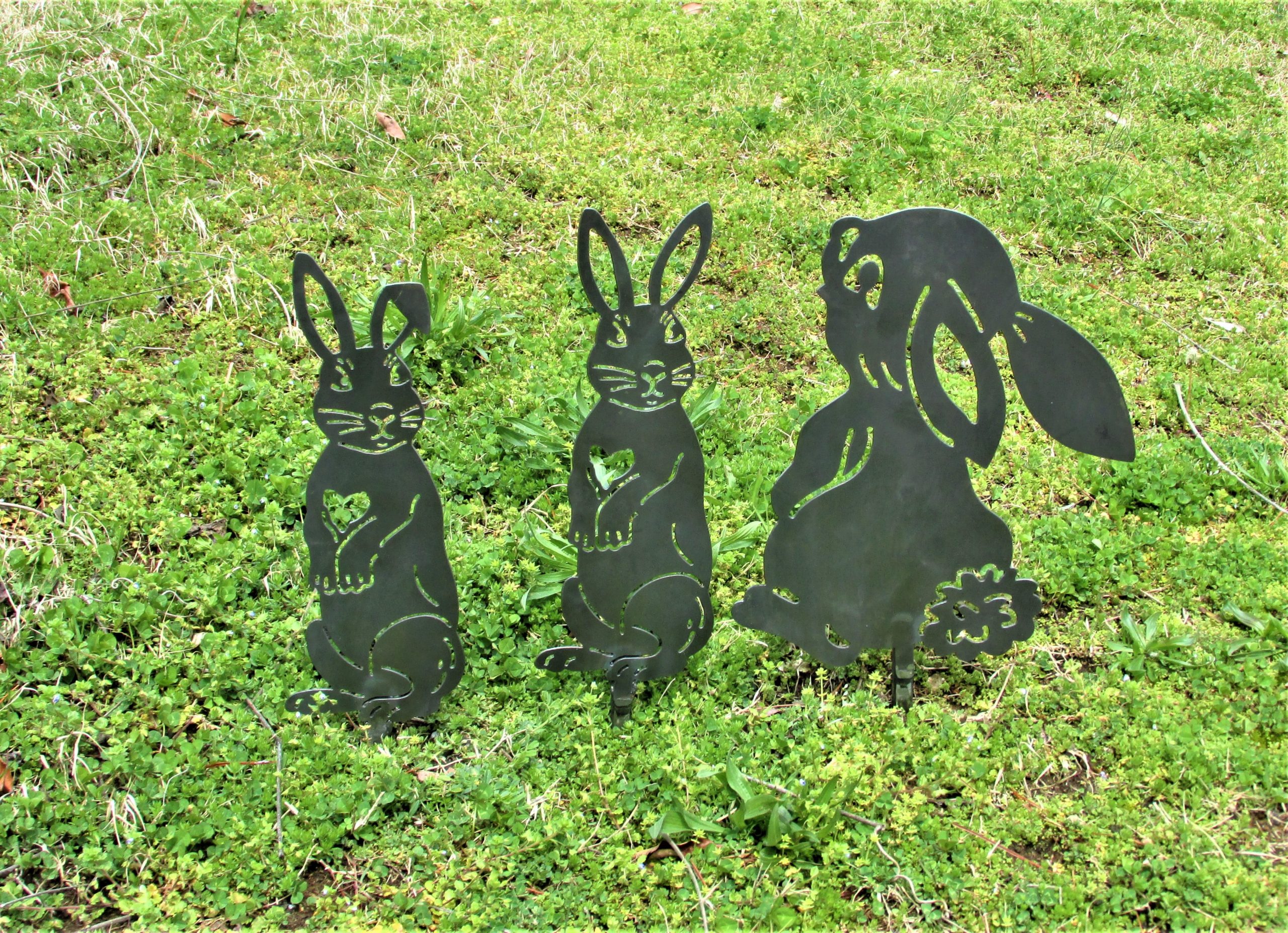 3 Bunnies Garden Stake | Remington Steel Works